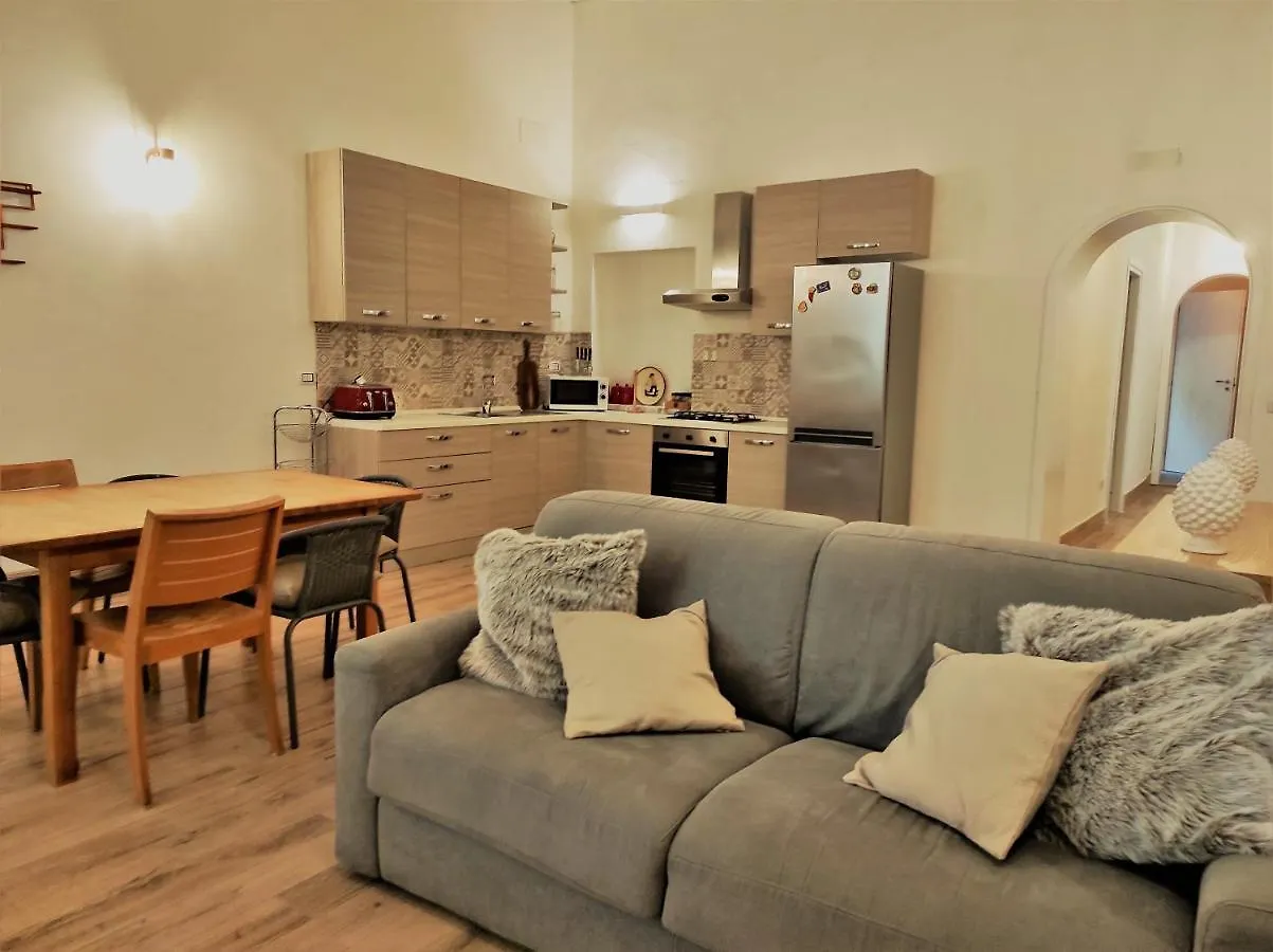 Athena Apartment- Ortigia Holidays Syrakusa Italien